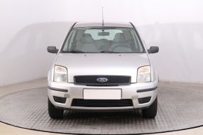 Ford Fusion - 2004