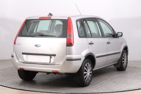 Ford Fusion - 2004