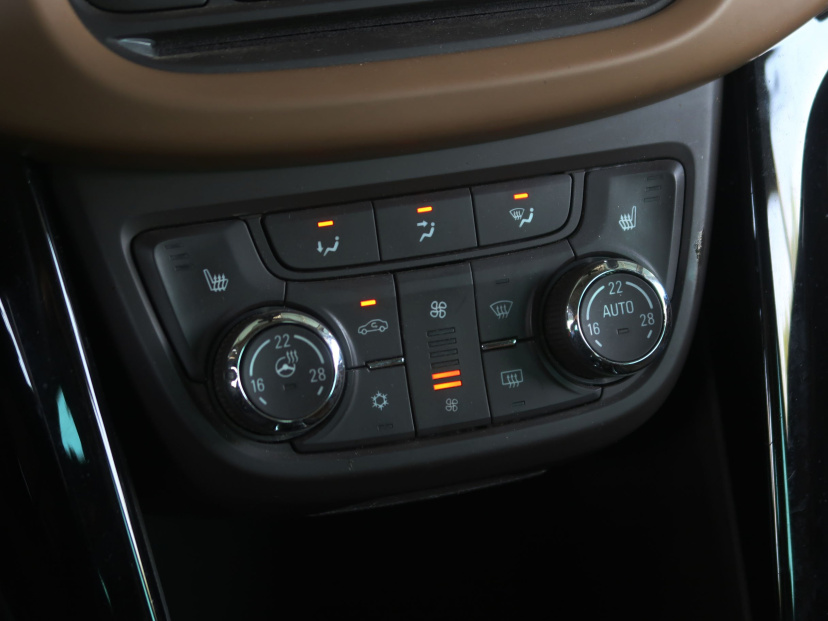 Opel Zafira Tourer, 2014