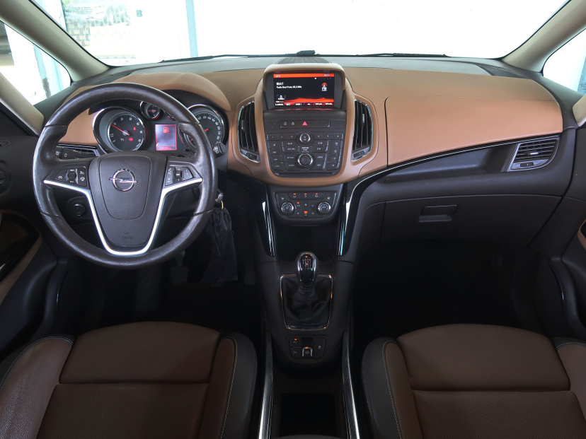 Opel Zafira Tourer, 2014