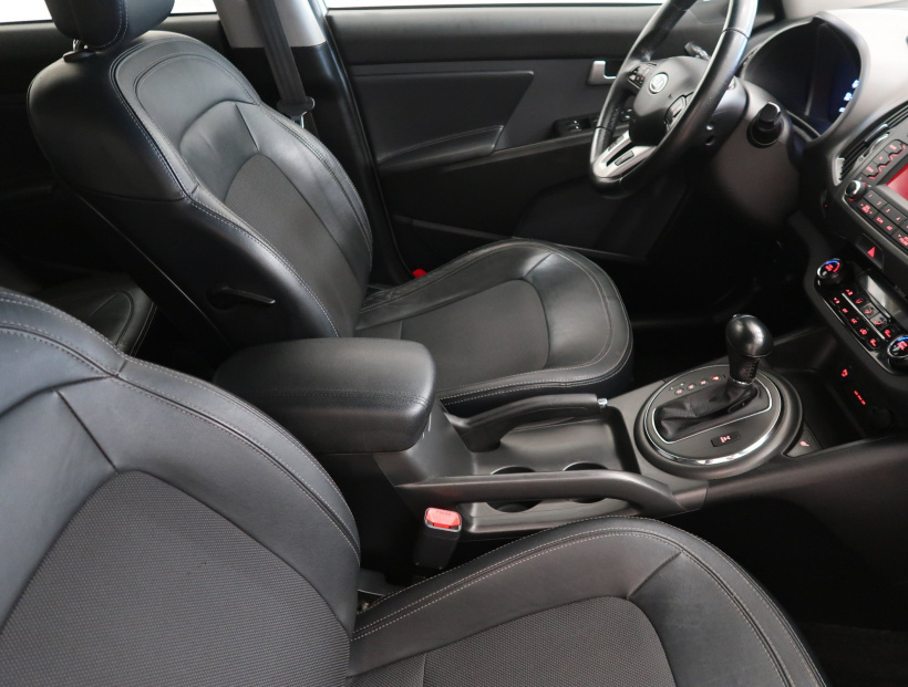 Kia Sportage, 2011