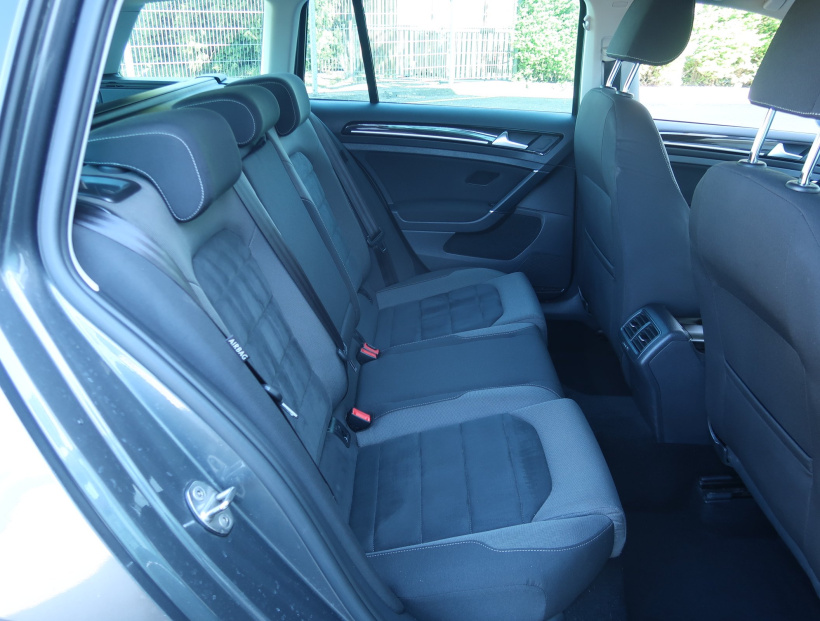 Volkswagen Golf, 2019
