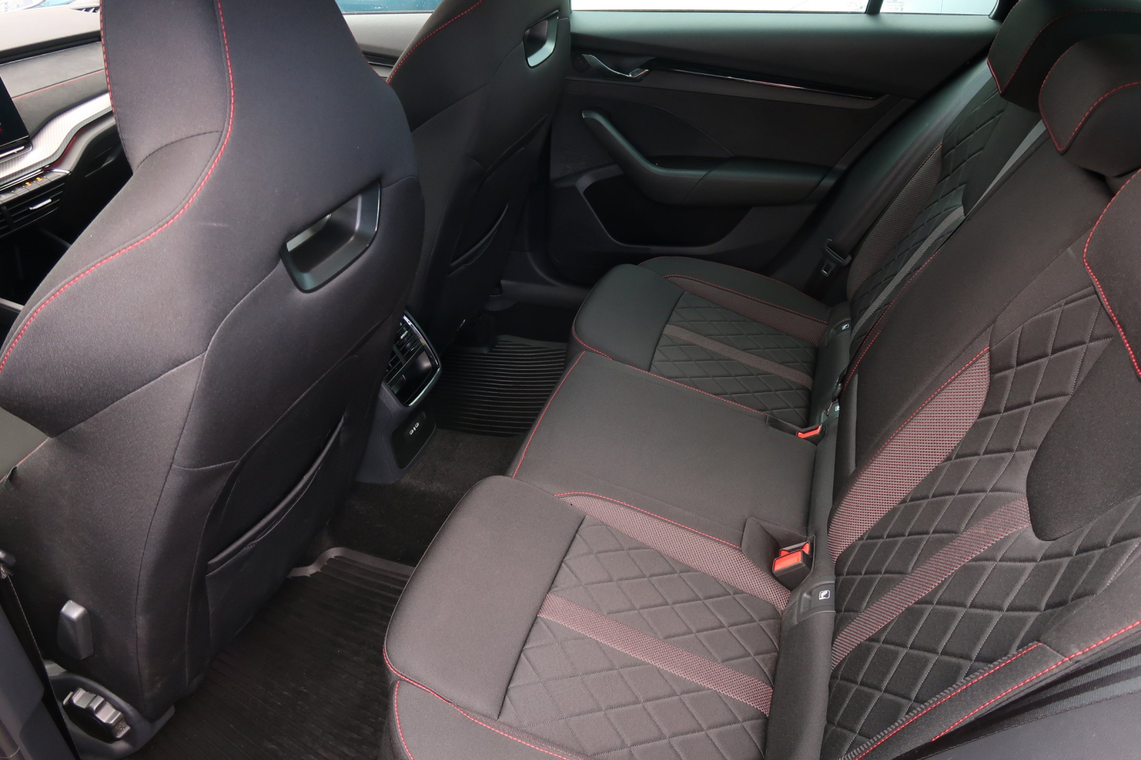 Škoda Octavia - 2024