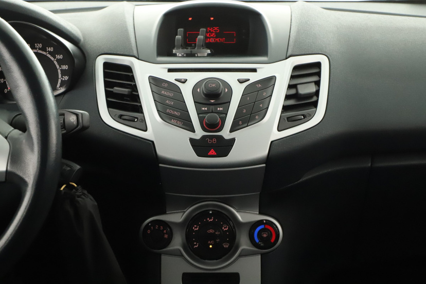 Ford Fiesta, 2011