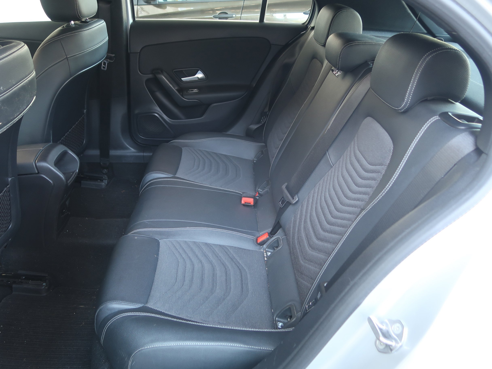 Mercedes-Benz A - 2021
