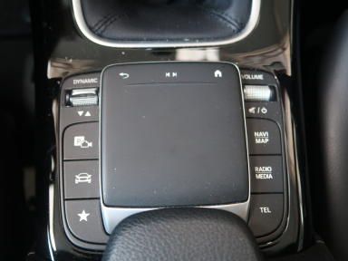 Mercedes-Benz A - 2021
