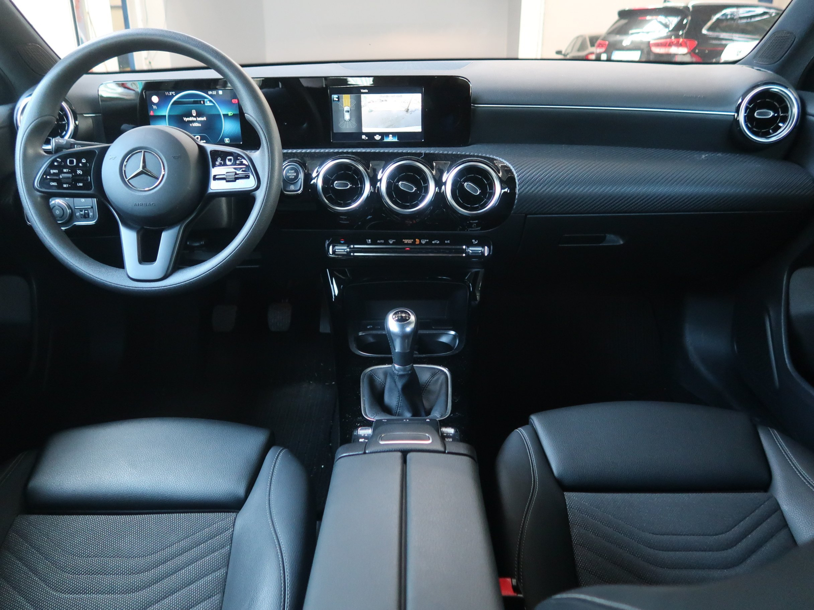 Mercedes-Benz A - 2021