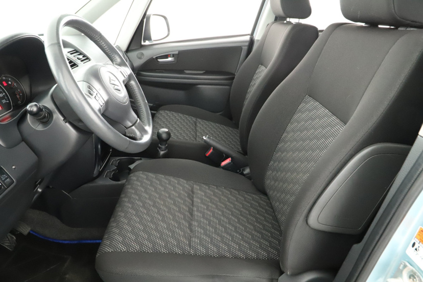Suzuki SX4, 2009