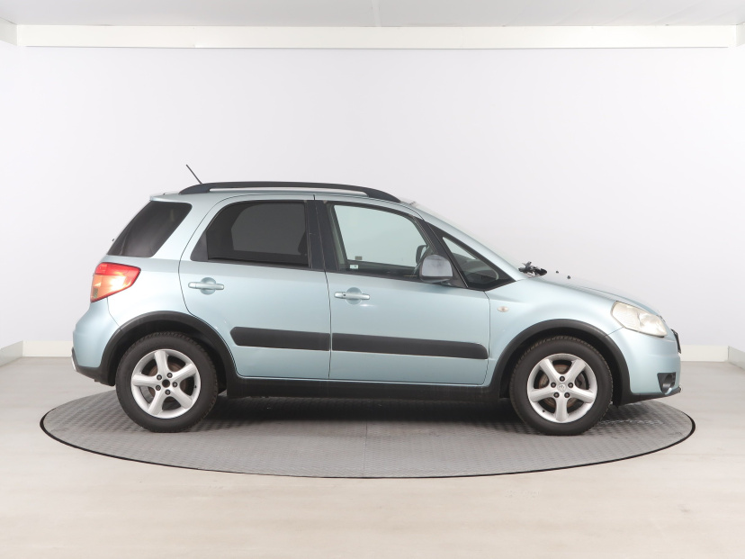 Suzuki SX4, 2009