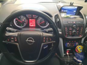 Opel Zafira Tourer - 2013