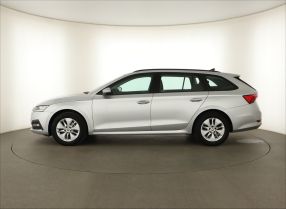 Škoda Octavia - 2022
