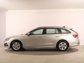 Škoda Octavia - 2022