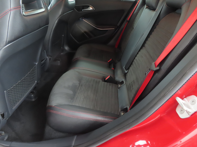 Mercedes-Benz CLA, 2016