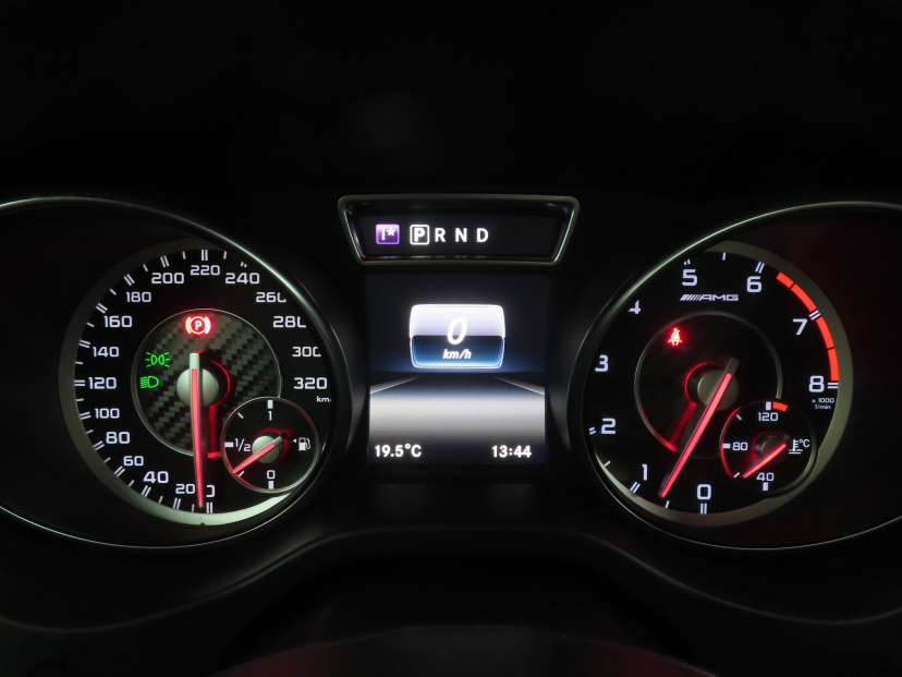 Mercedes-Benz CLA, 2016