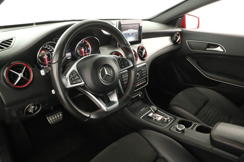 Mercedes-Benz CLA, 2016
