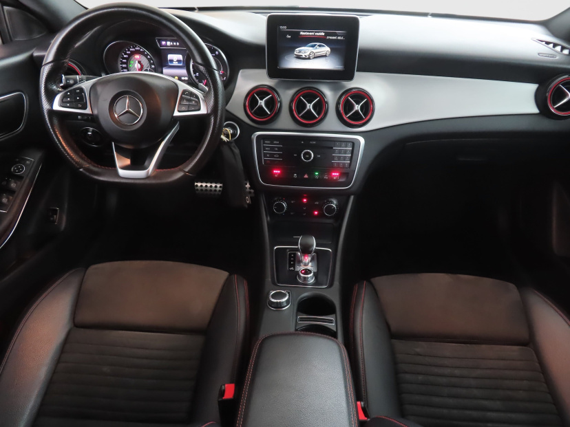 Mercedes-Benz CLA, 2016