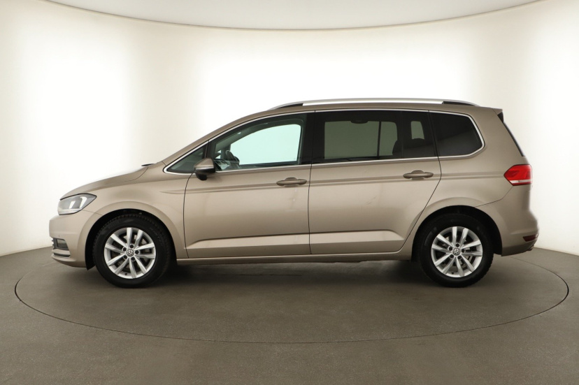 Volkswagen Touran, 2018
