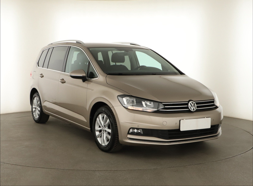 Volkswagen Touran, 2018