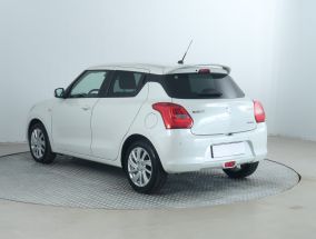 Suzuki Swift - 2021