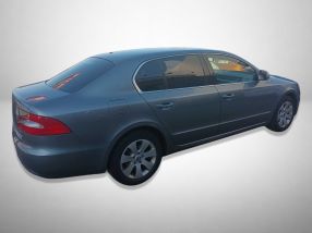 Skoda Superb - 2011