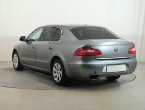 Skoda Superb - 2011