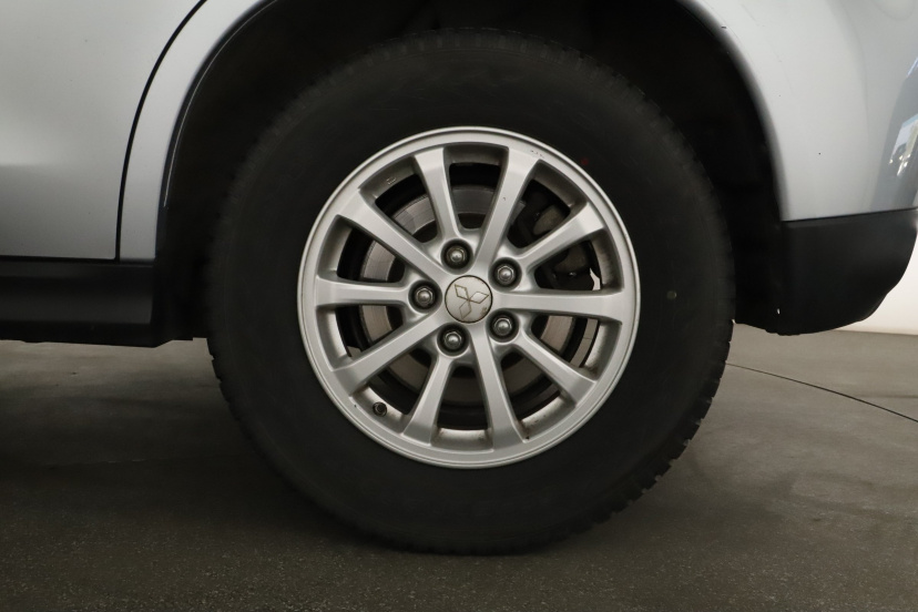 Mitsubishi ASX, 2016