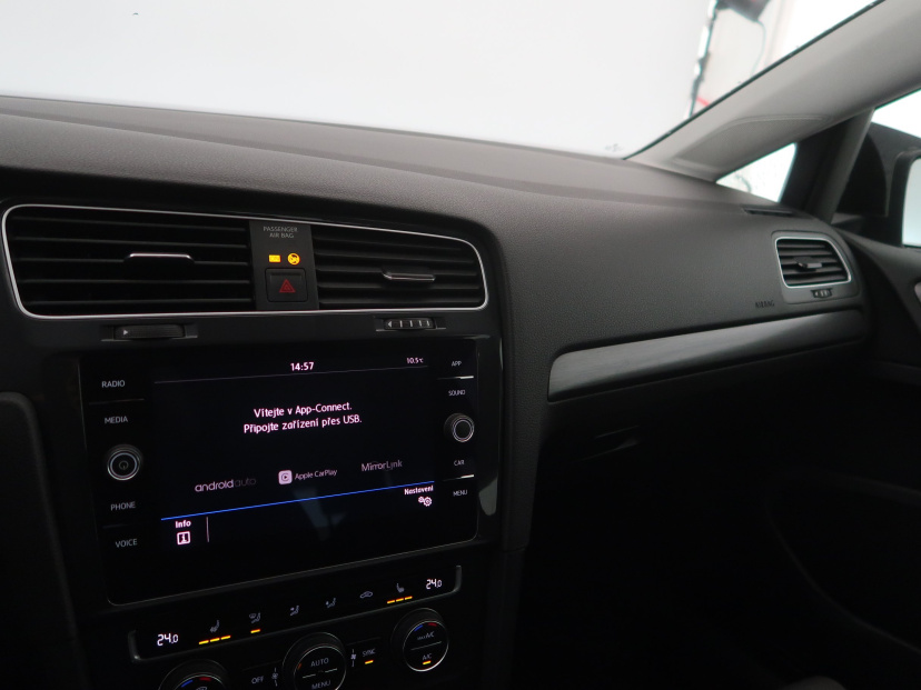Volkswagen Golf, 2019