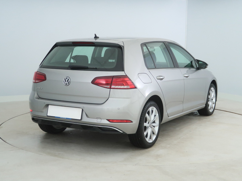 Volkswagen Golf, 2019