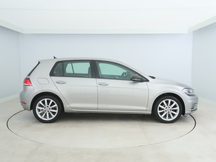 Volkswagen Golf, 2019