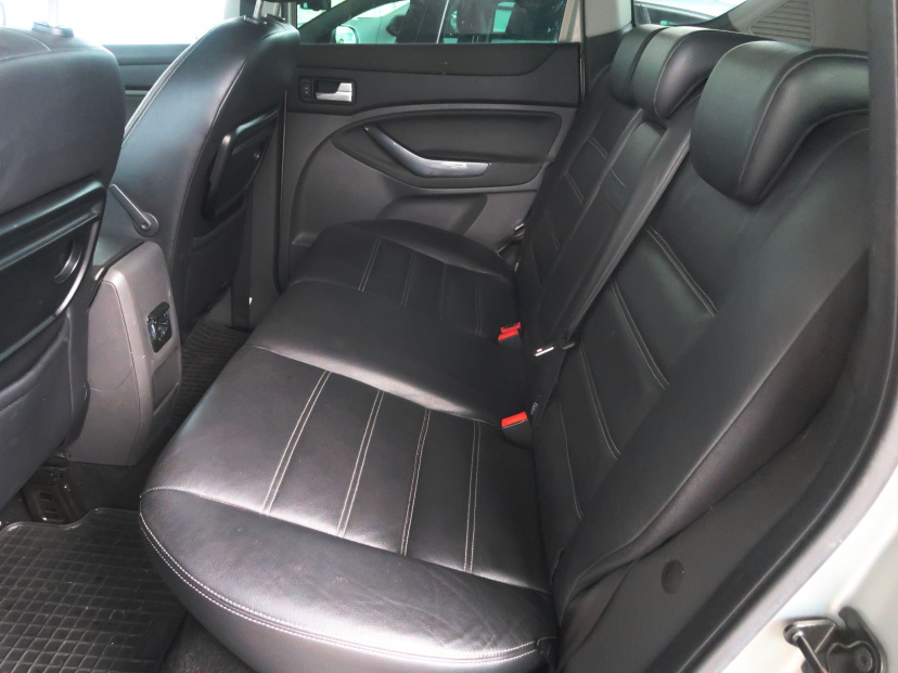 Ford Kuga, 2009