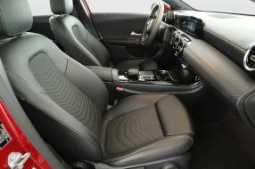 Mercedes-Benz A - 2020