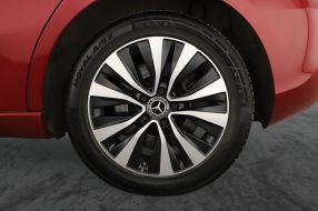 Mercedes-Benz A - 2020