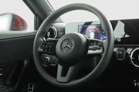 Mercedes-Benz A - 2020