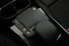 Mercedes-Benz A - 2020