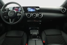 Mercedes-Benz A - 2020