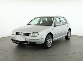 Volkswagen Golf - 2003