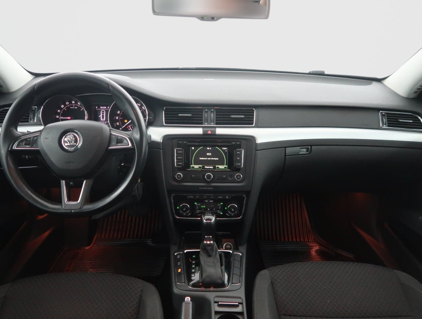 Škoda Superb, 2014