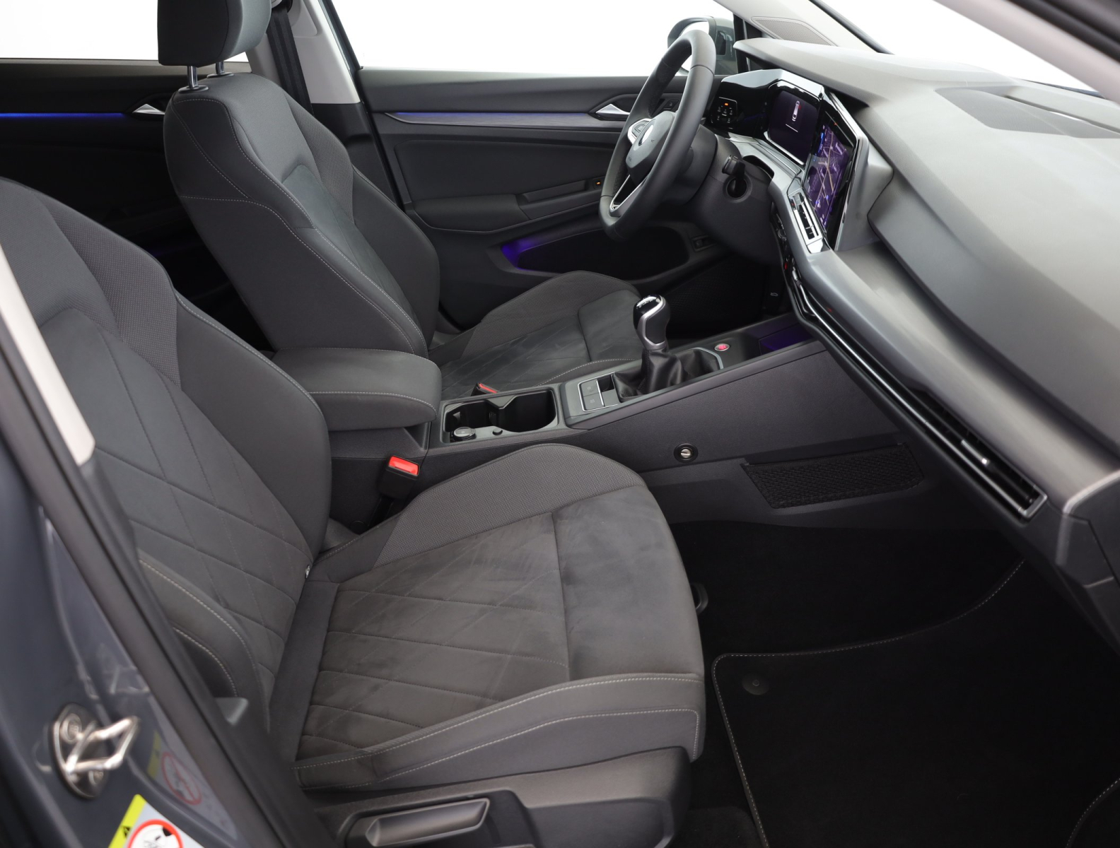 Volkswagen Golf - 2021