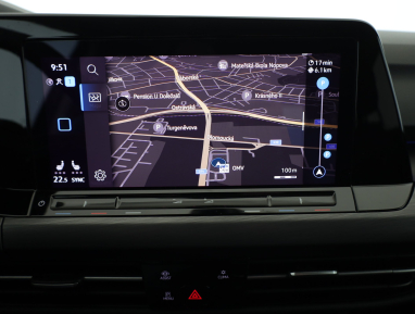 Volkswagen Golf - 2021