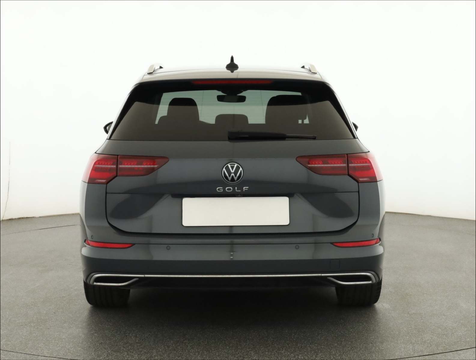 Volkswagen Golf - 2021