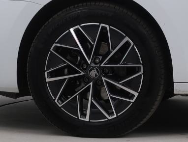 Škoda Octavia - 2025