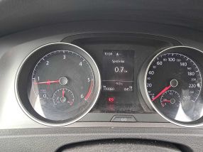 Volkswagen Golf - 2016