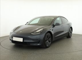 Tesla Model 3 - 2020