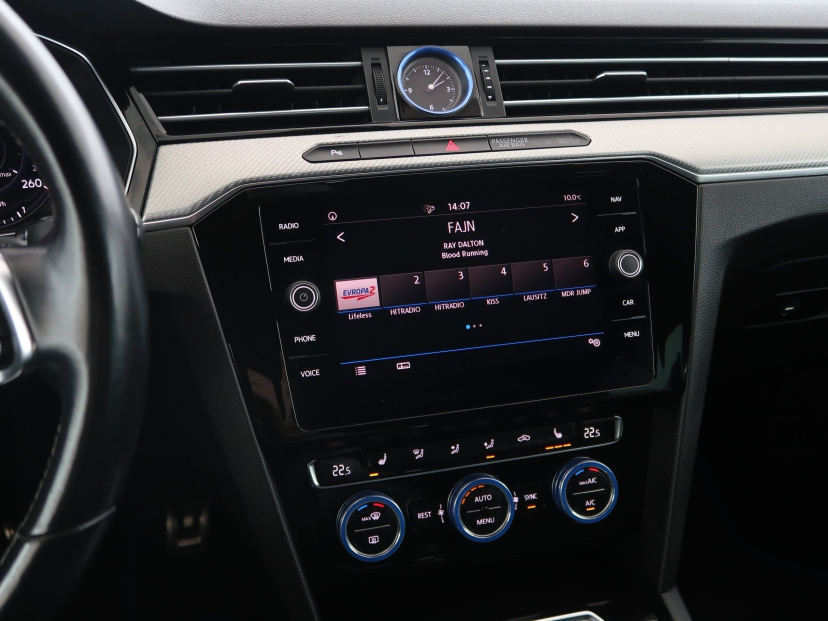 Volkswagen Passat, 2019