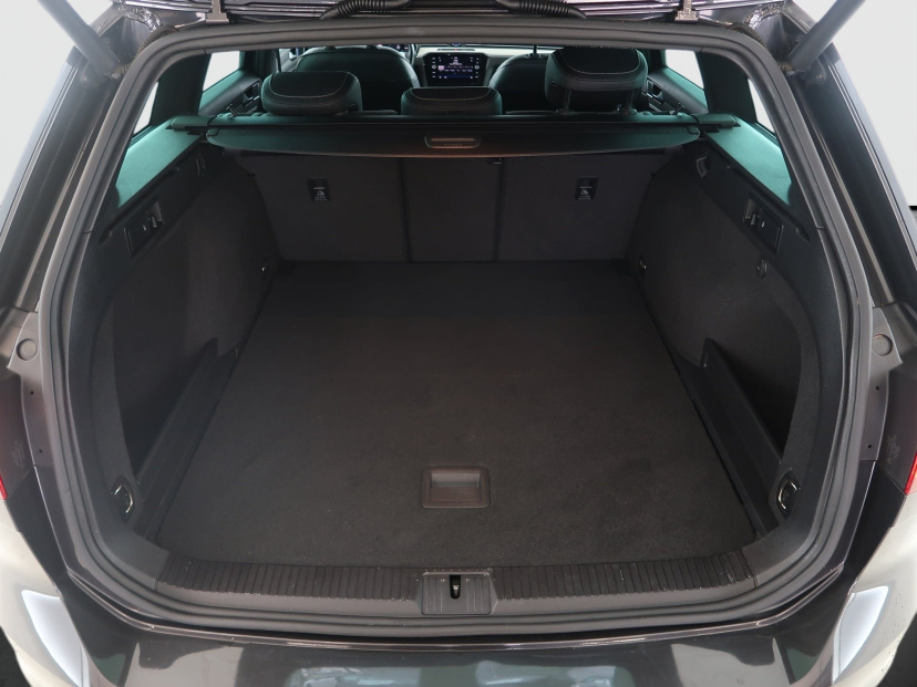 Volkswagen Passat, 2019