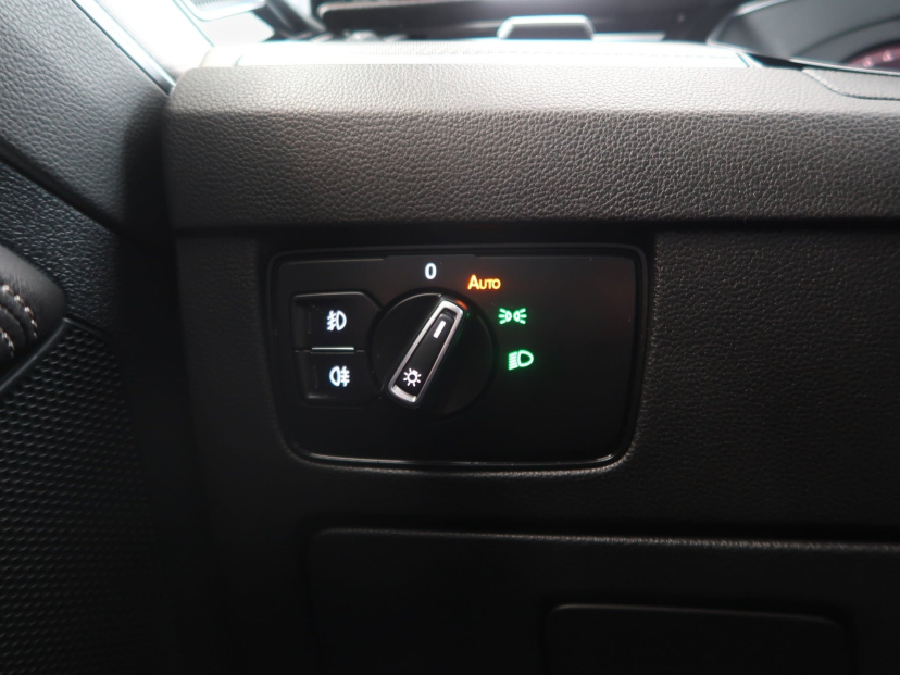 Volkswagen Passat, 2019