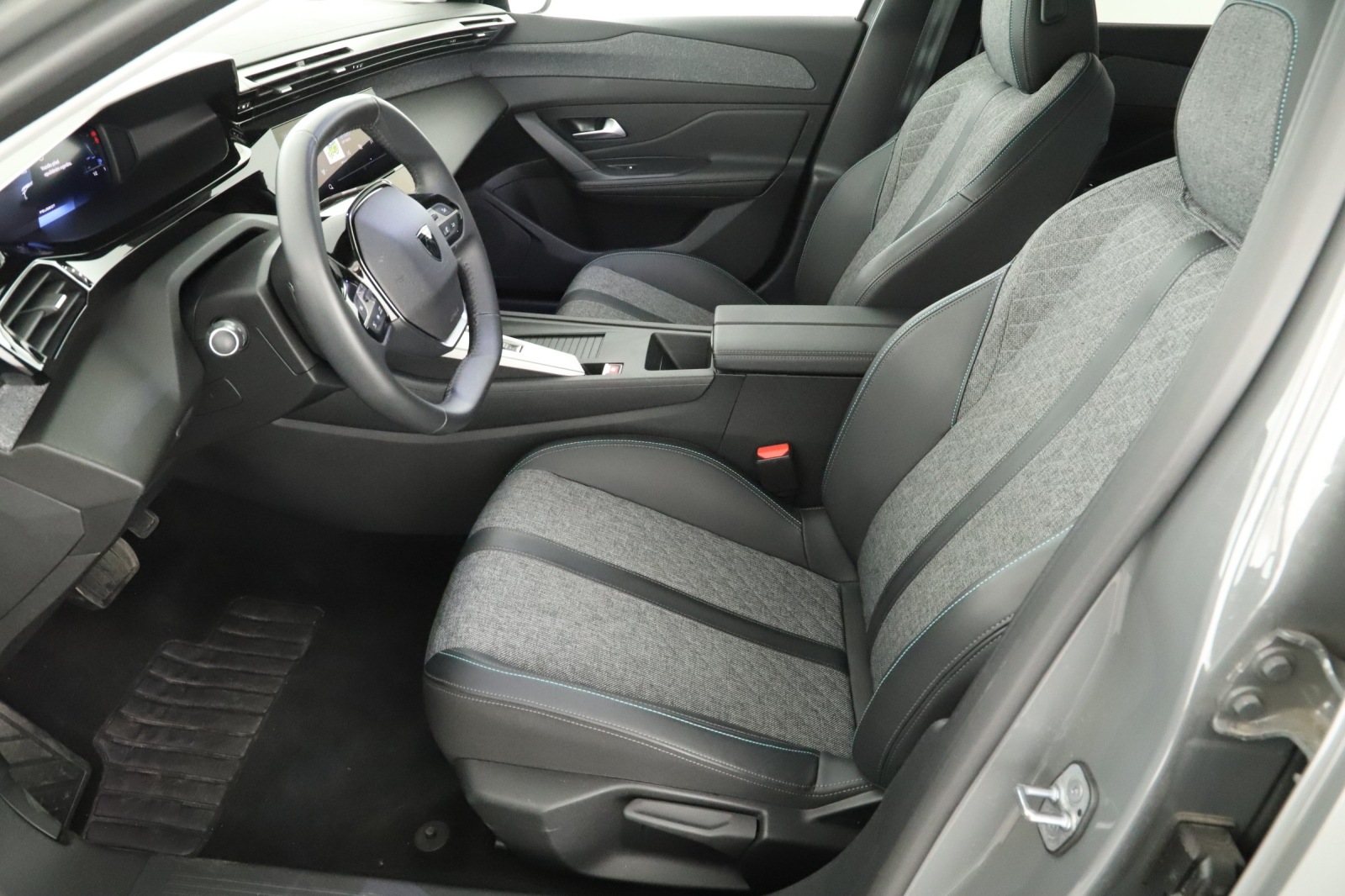 Peugeot 408 - 2024