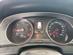 Volkswagen Passat - 2016