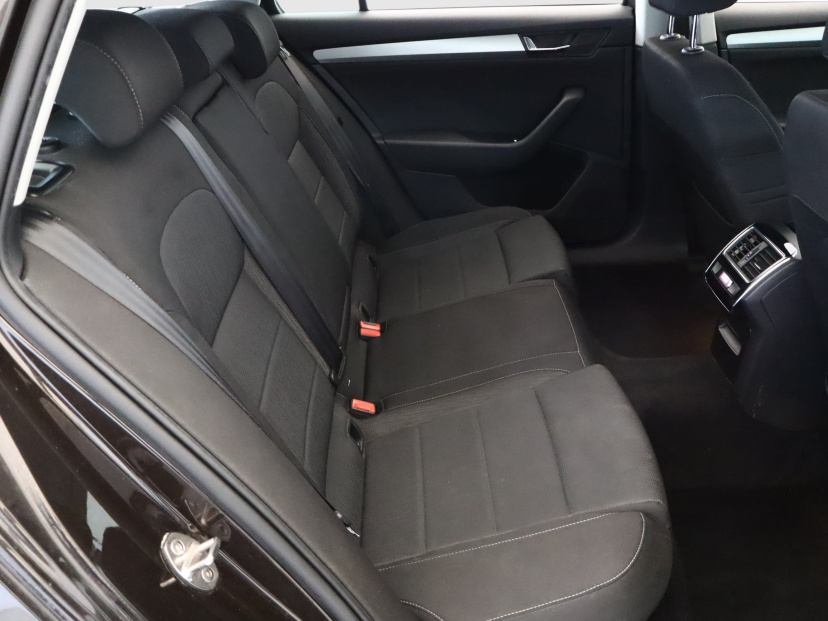 Škoda Superb, 2016
