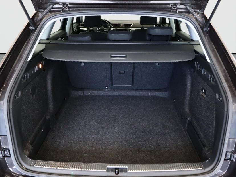 Škoda Superb, 2016